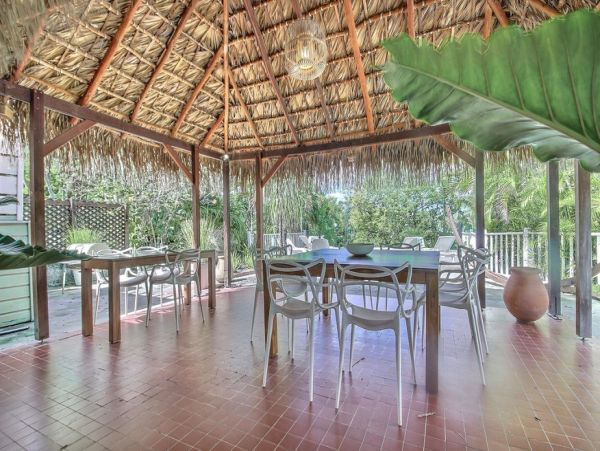 Martinique Home 1027254