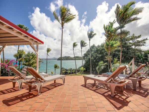 Martinique Home 1027254