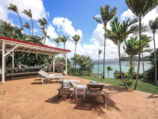 Martinique Home 1027254