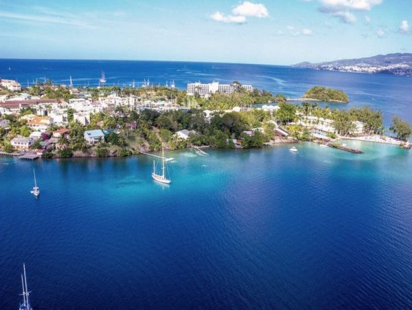 Martinique Home 1027254