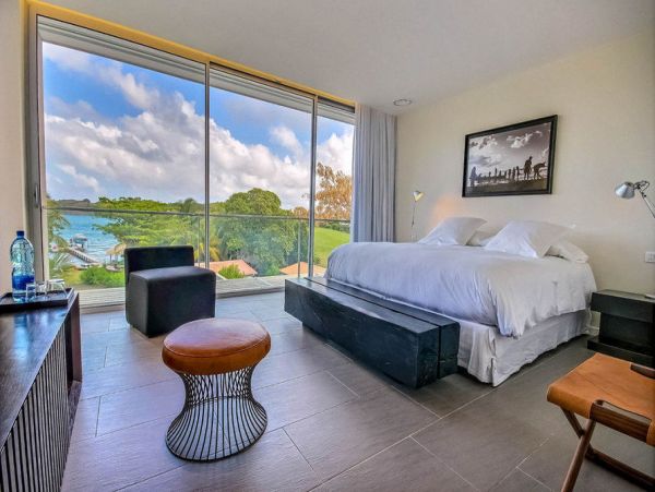 Martinique Home 1027255