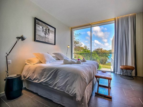 Martinique Home 1027255
