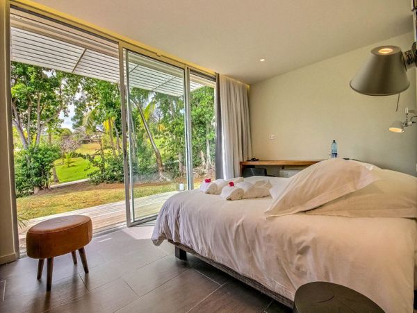 Martinique Home 1027255