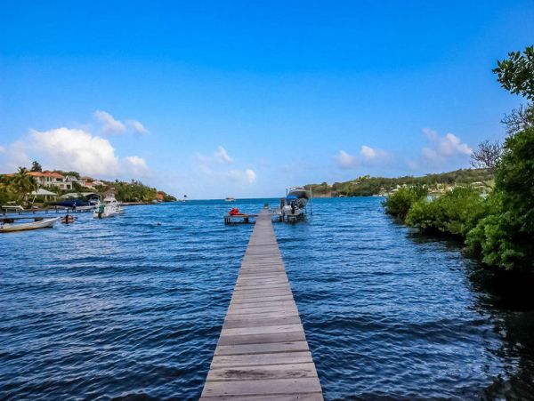 Martinique Home 1027255