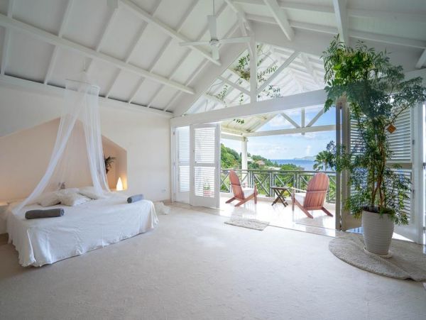 Martinique Home 1027256