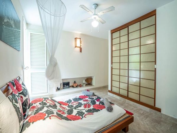 Martinique Home 1027256