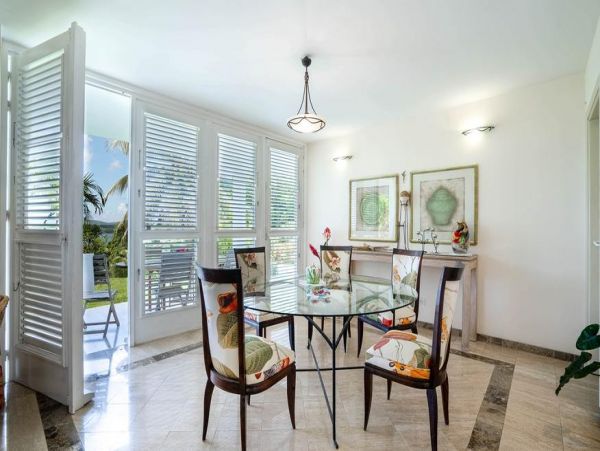 Martinique Home 1027256