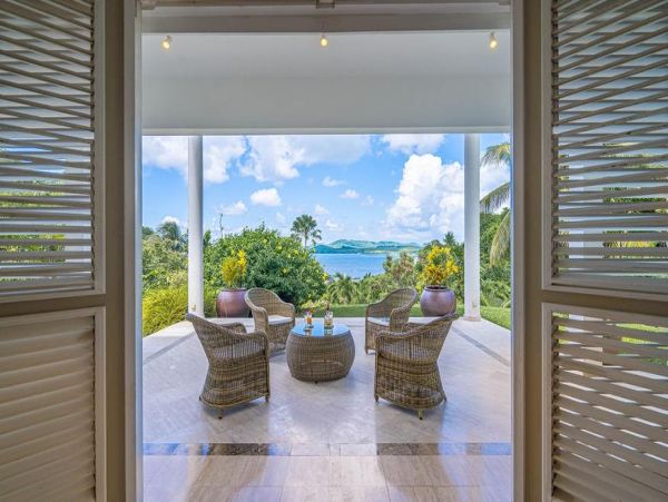 Martinique Home 1027256
