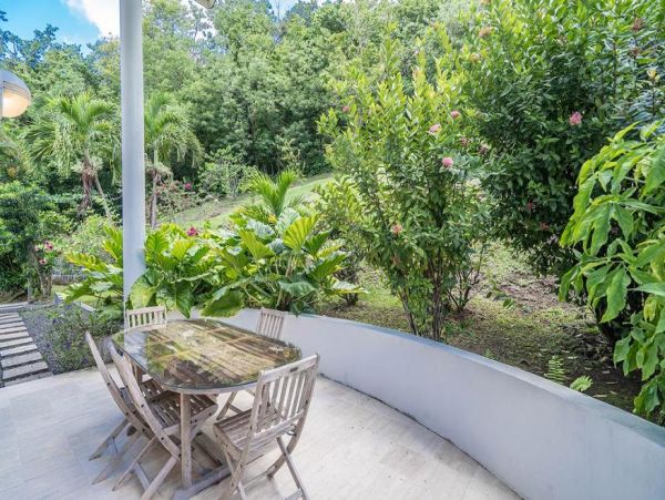 Martinique Home 1027256