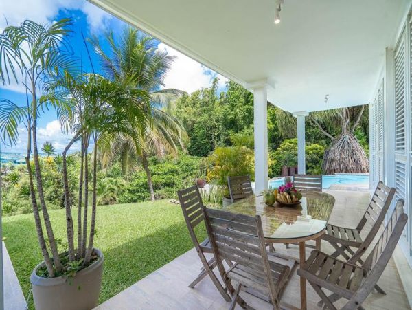Martinique Home 1027256