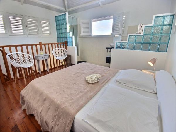 Martinique Home 1027260