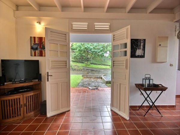 Martinique Home 1027260