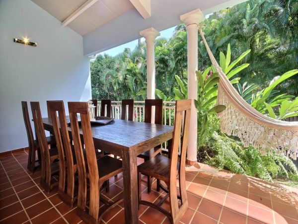Martinique Home 1027260