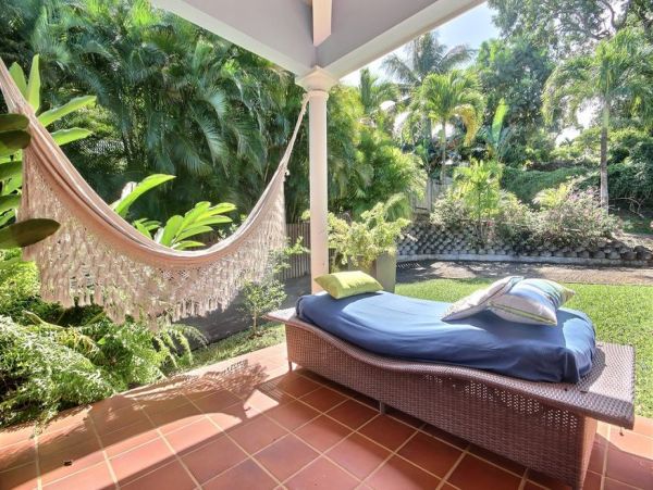 Martinique Home 1027260