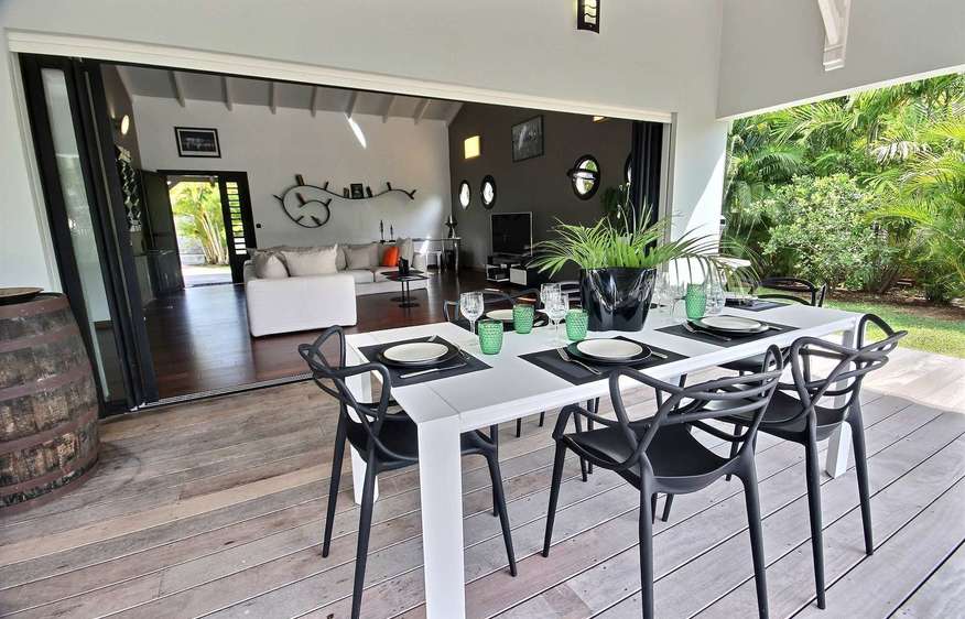 Martinique Home 1027261