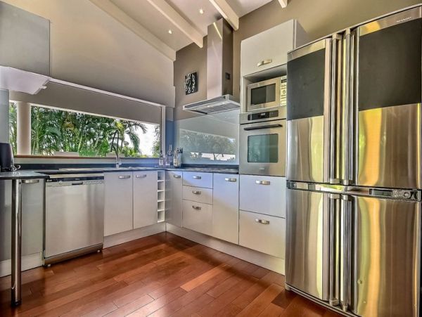 Martinique Home 1027261