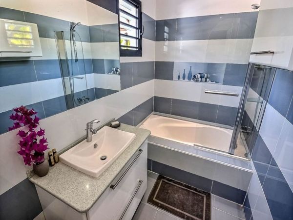 Martinique Home 1027261