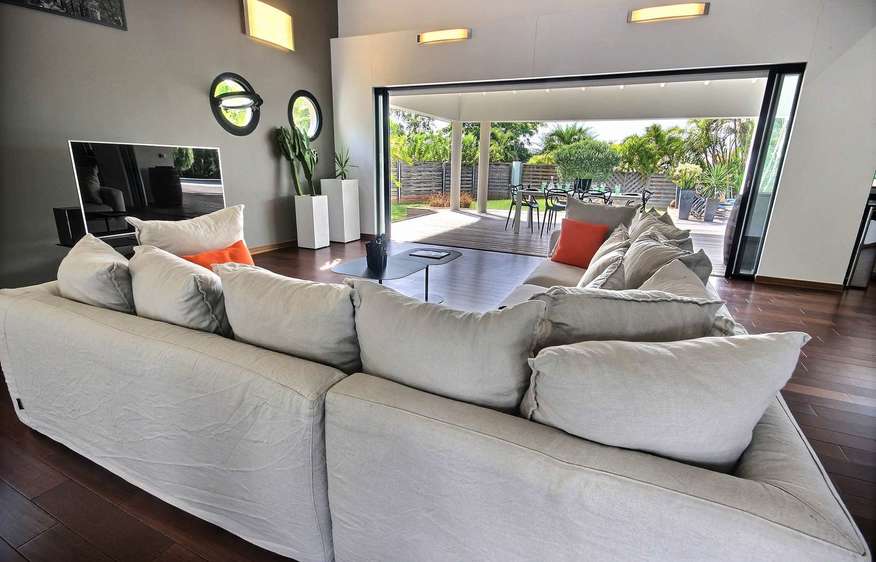 Martinique Home 1027261