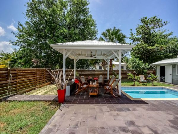 Martinique Home 1027262