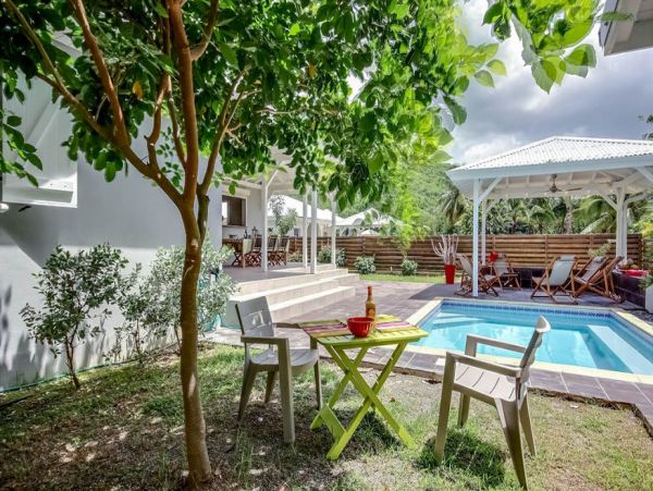 Martinique Home 1027262