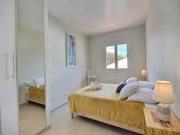 Martinique Home 1027265