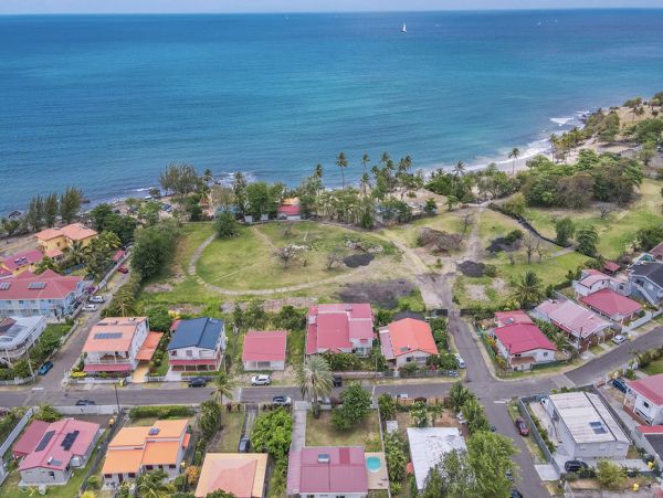 Martinique Home 1027266