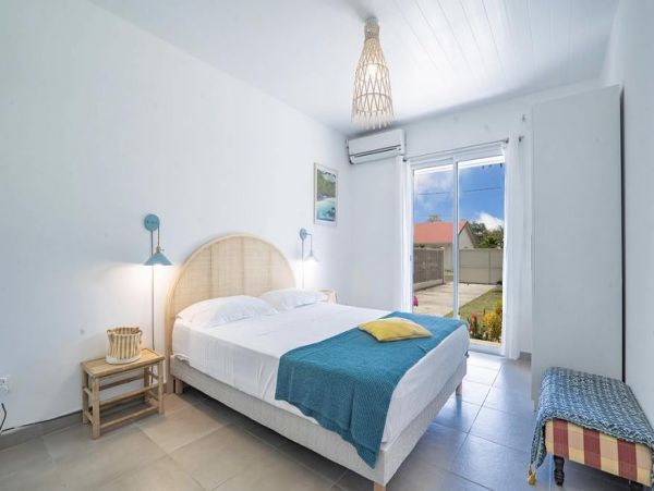 Martinique Home 1027266