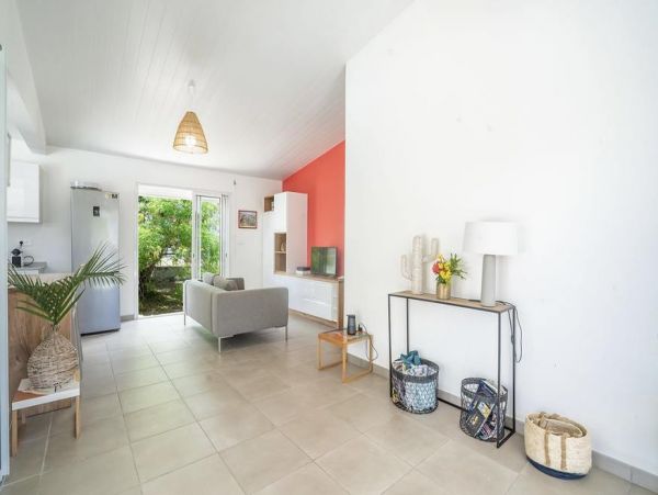 Martinique Home 1027266