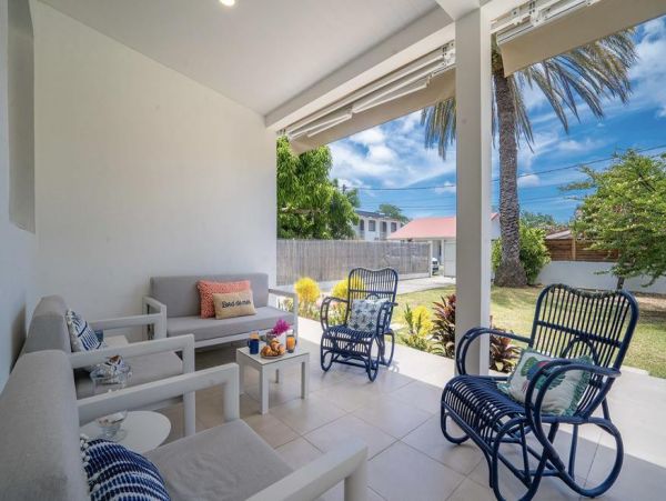 Martinique Home 1027266