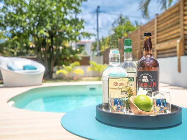 Martinique Home 1027266