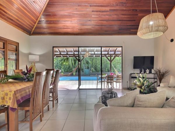 Martinique Home 1027267