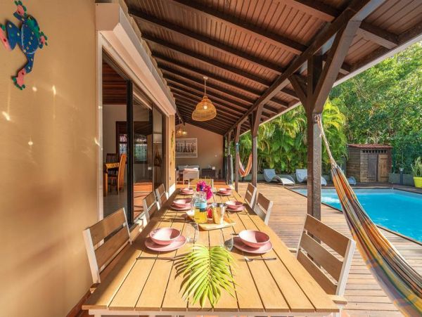 Martinique Home 1027267