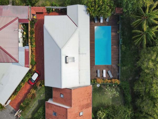 Martinique Home 1027267