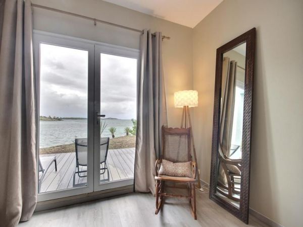 Martinique Home 1027268