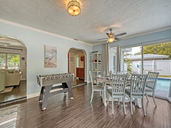 Sarasota Vacation Pool Home Three Bedroom