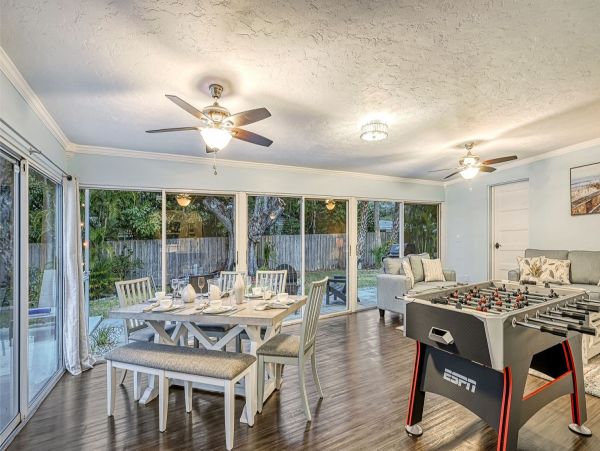 Sarasota Vacation Pool Home Three Bedroom