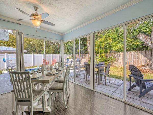 Sarasota Vacation Pool Home Three Bedroom