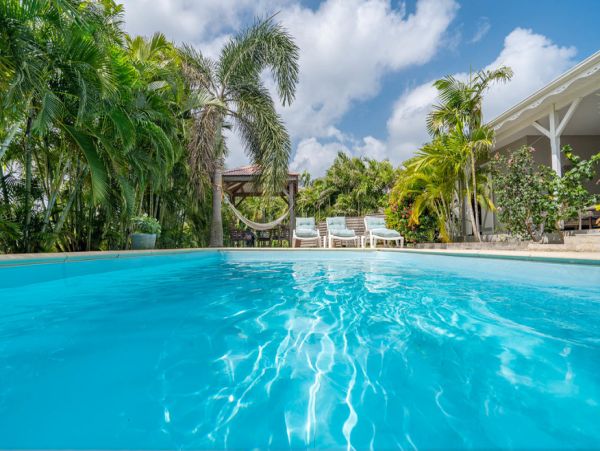 Martinique Home 1027270