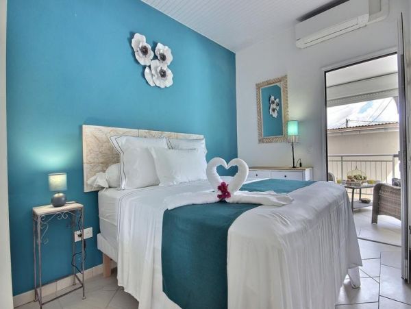 Martinique Home 1027271