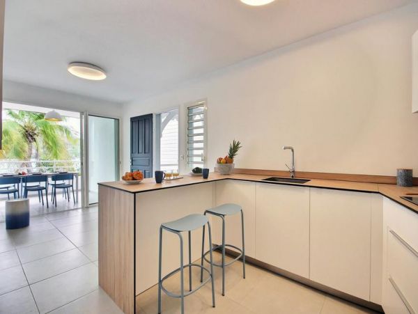 Martinique Home 1027272
