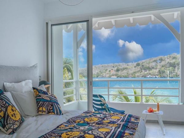 Martinique Home 1027273