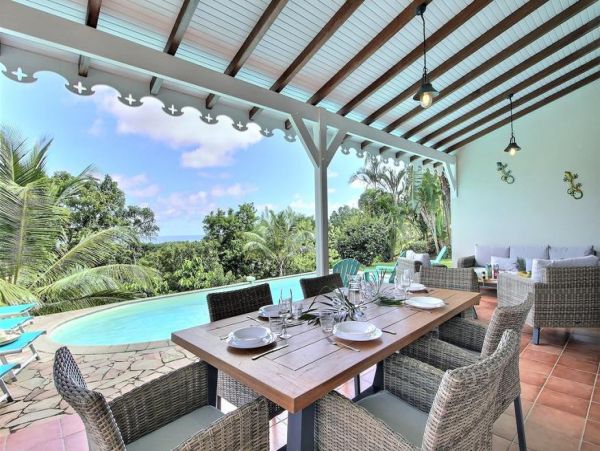 Martinique Home 1027276