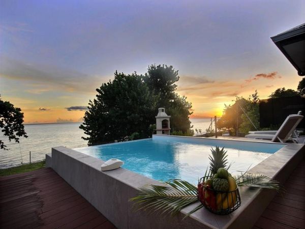 Martinique Home 1027277