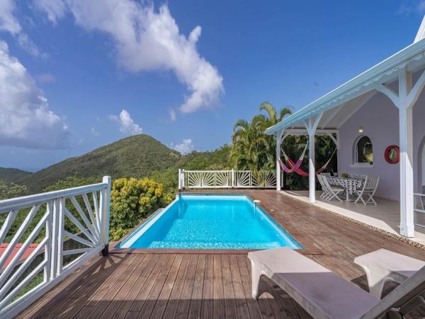 Martinique Home 1027279
