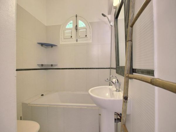 Martinique Home 1027279