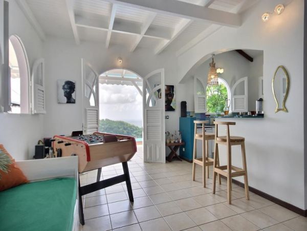 Martinique Home 1027279