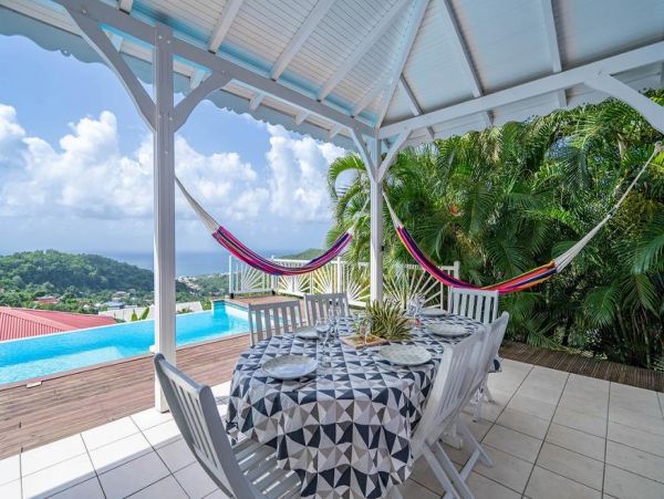 Martinique Home 1027279