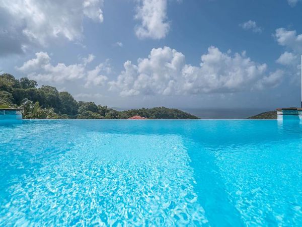 Martinique Home 1027279