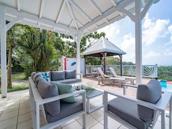 Martinique Home 1027279