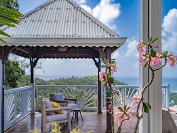 Martinique Home 1027279